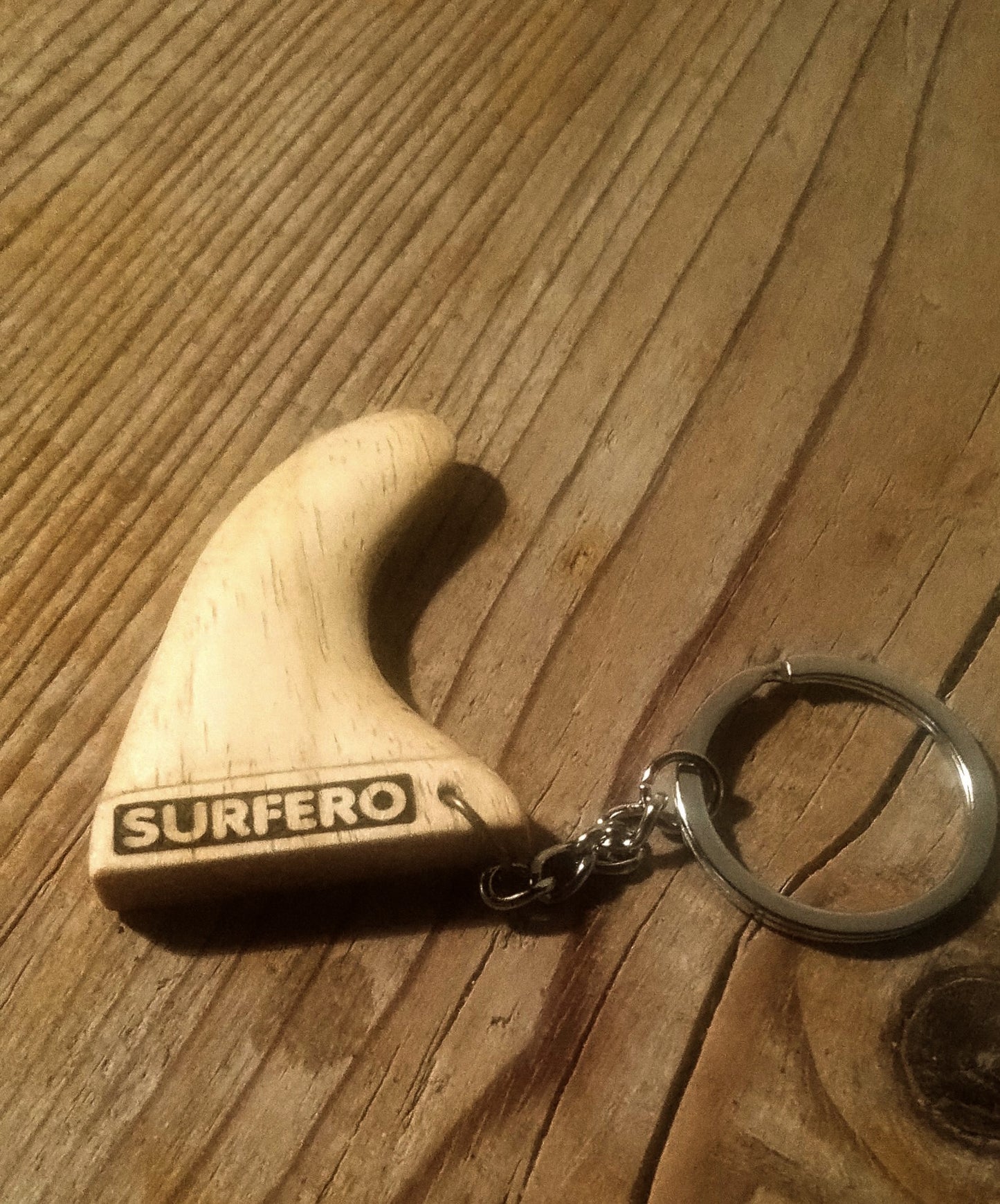 Handcrafted Wooden Surf Fin Keychain - Surfing Accessory Made in Italy