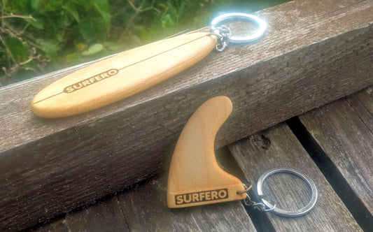 Wooden Longboard Keychain with Fin - Handcrafted Surf Accessory